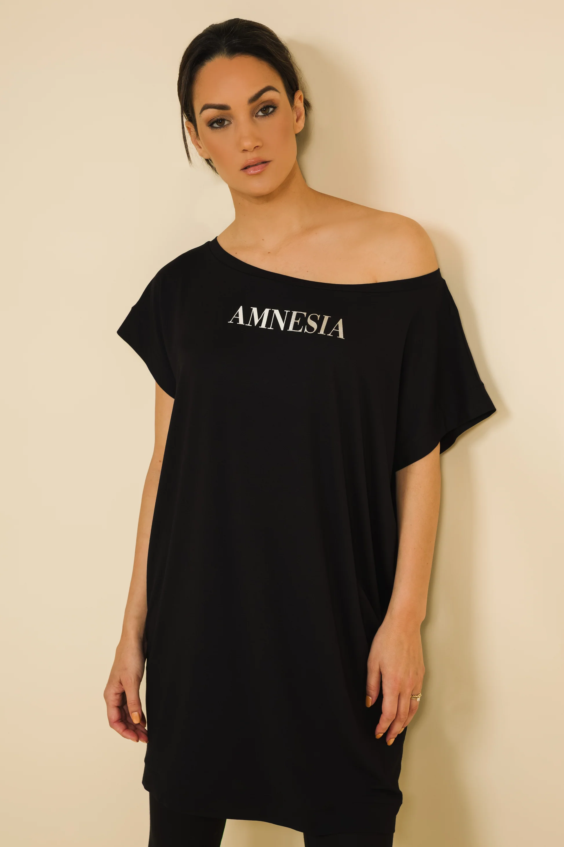 AMNESIA Urla tunika