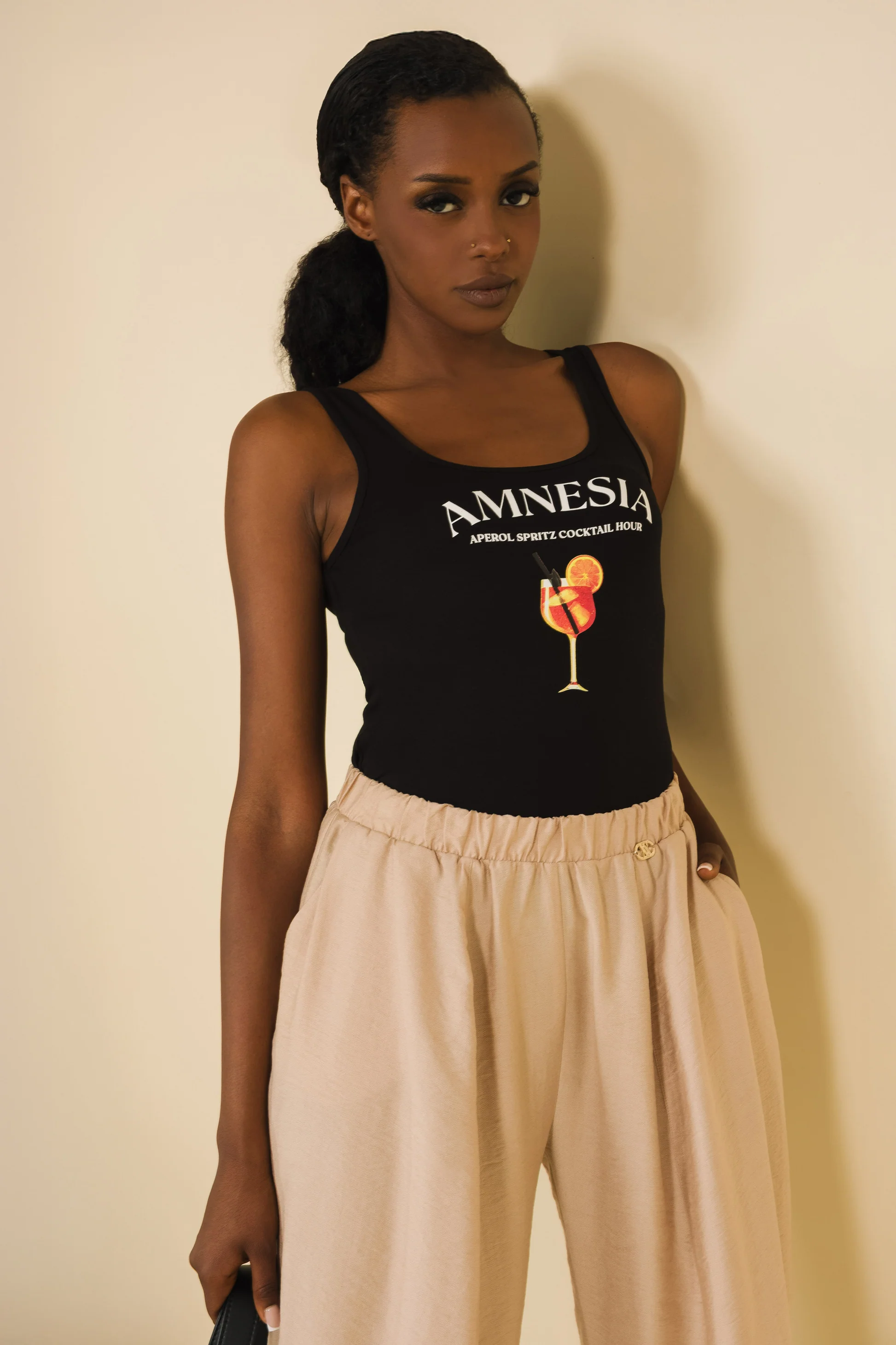 AMNESIA Esydney top