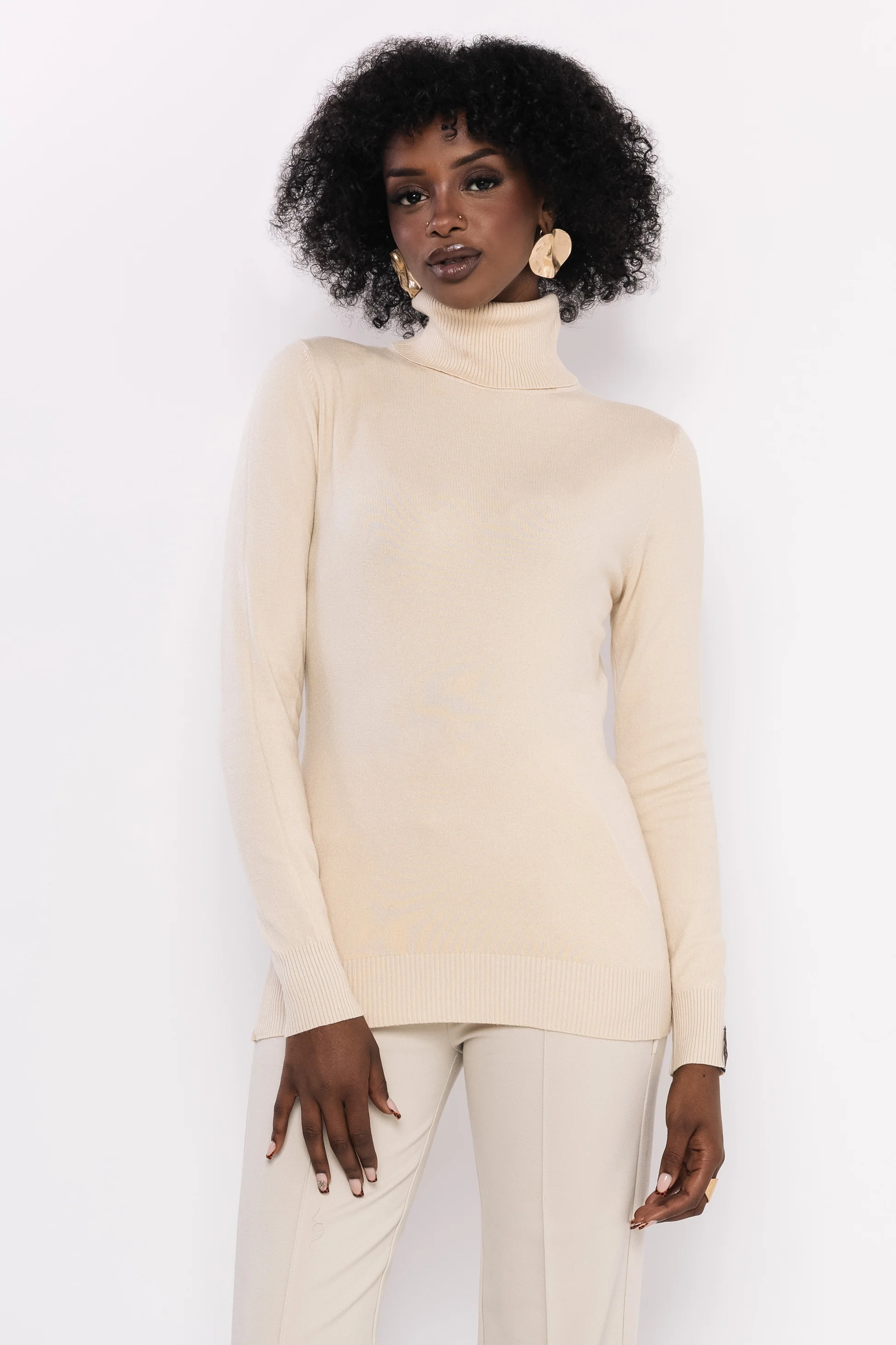 AMNESIA Bodza garbónyakú pulóver/homok