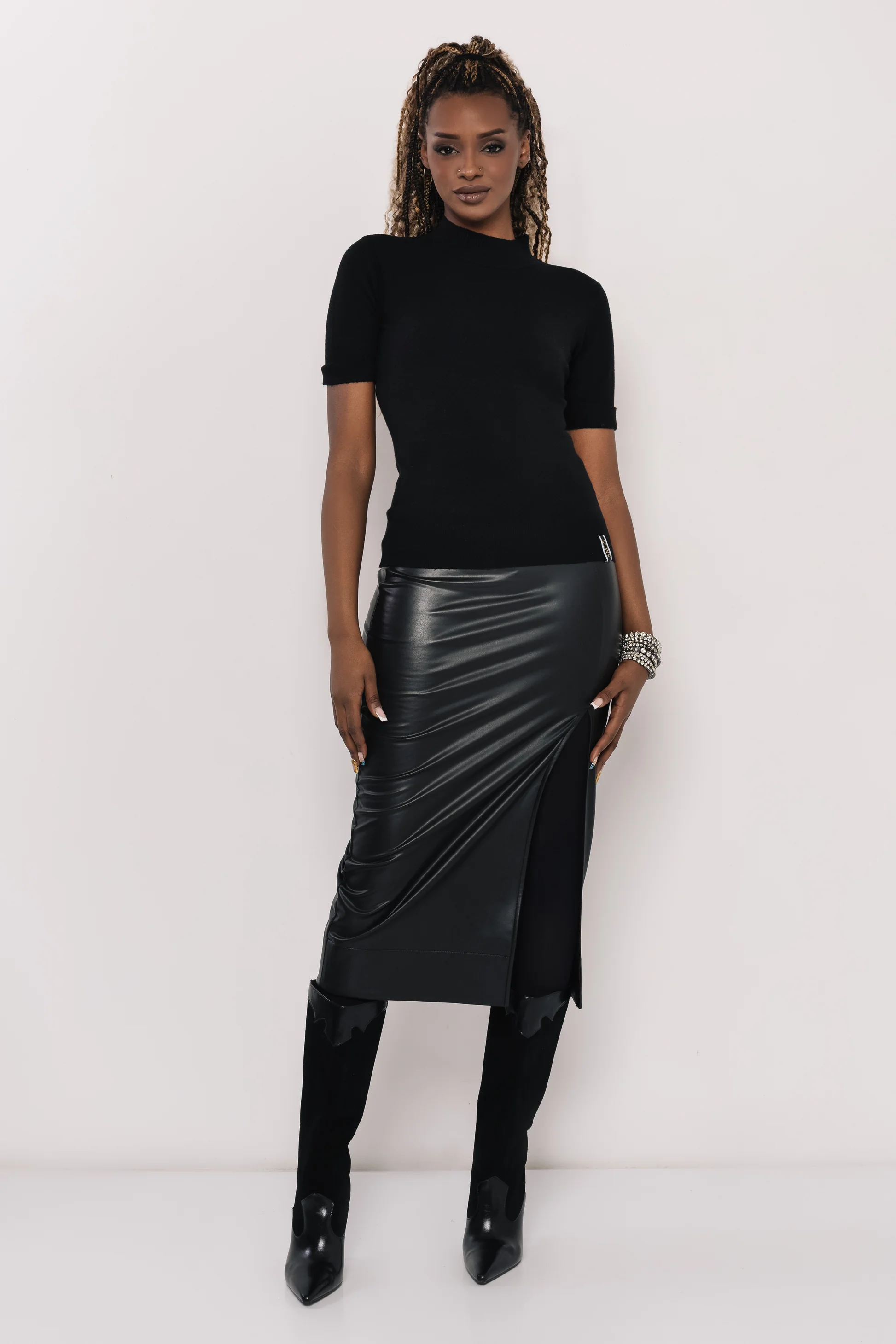 AMNESIA Fanta pulóver/fekete